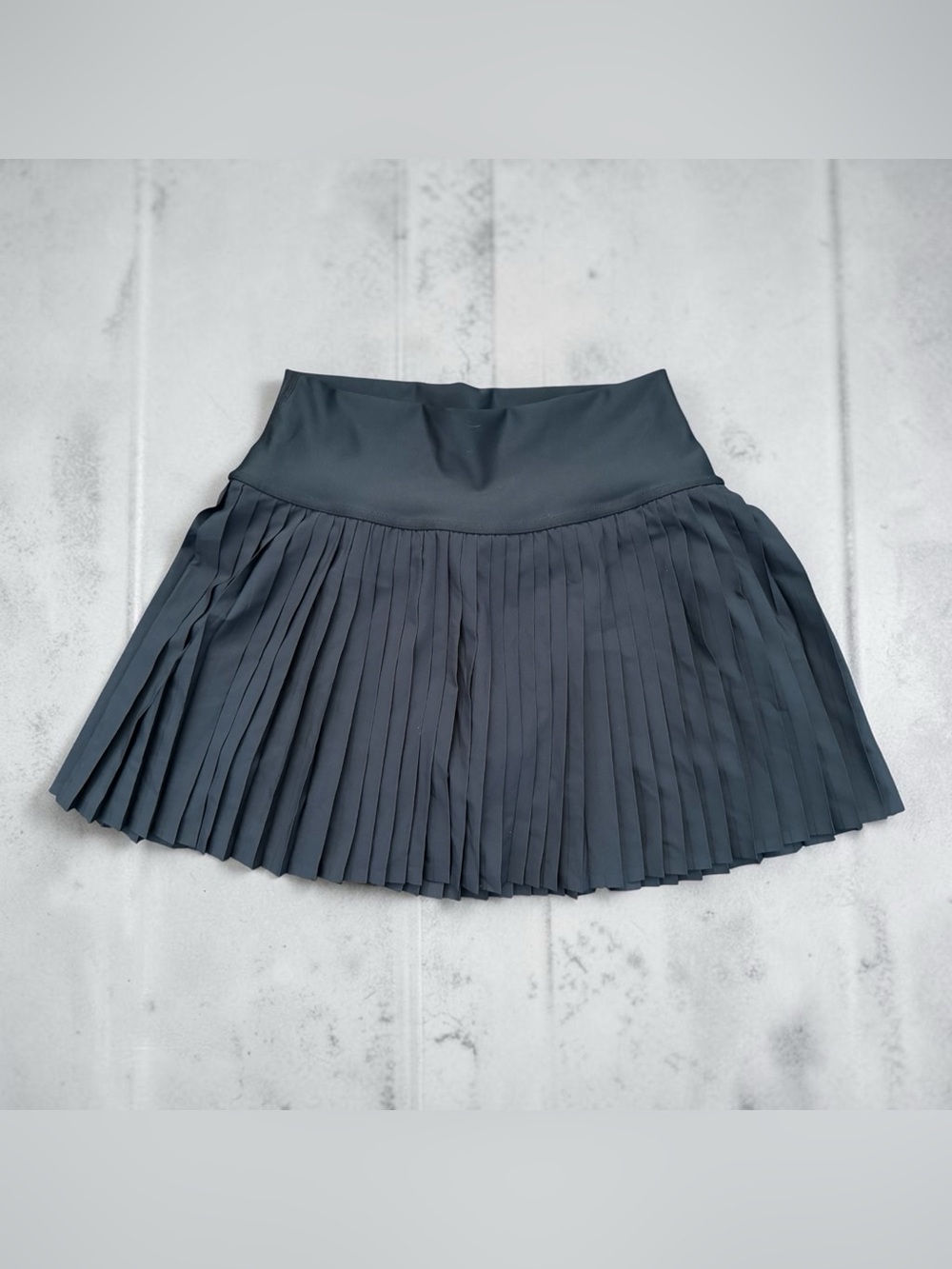 Alo Yoga Women Grand Slam Tennis Gym Skirt Shorts Black Pleated Athletic Skort M - Picture 2 of 15